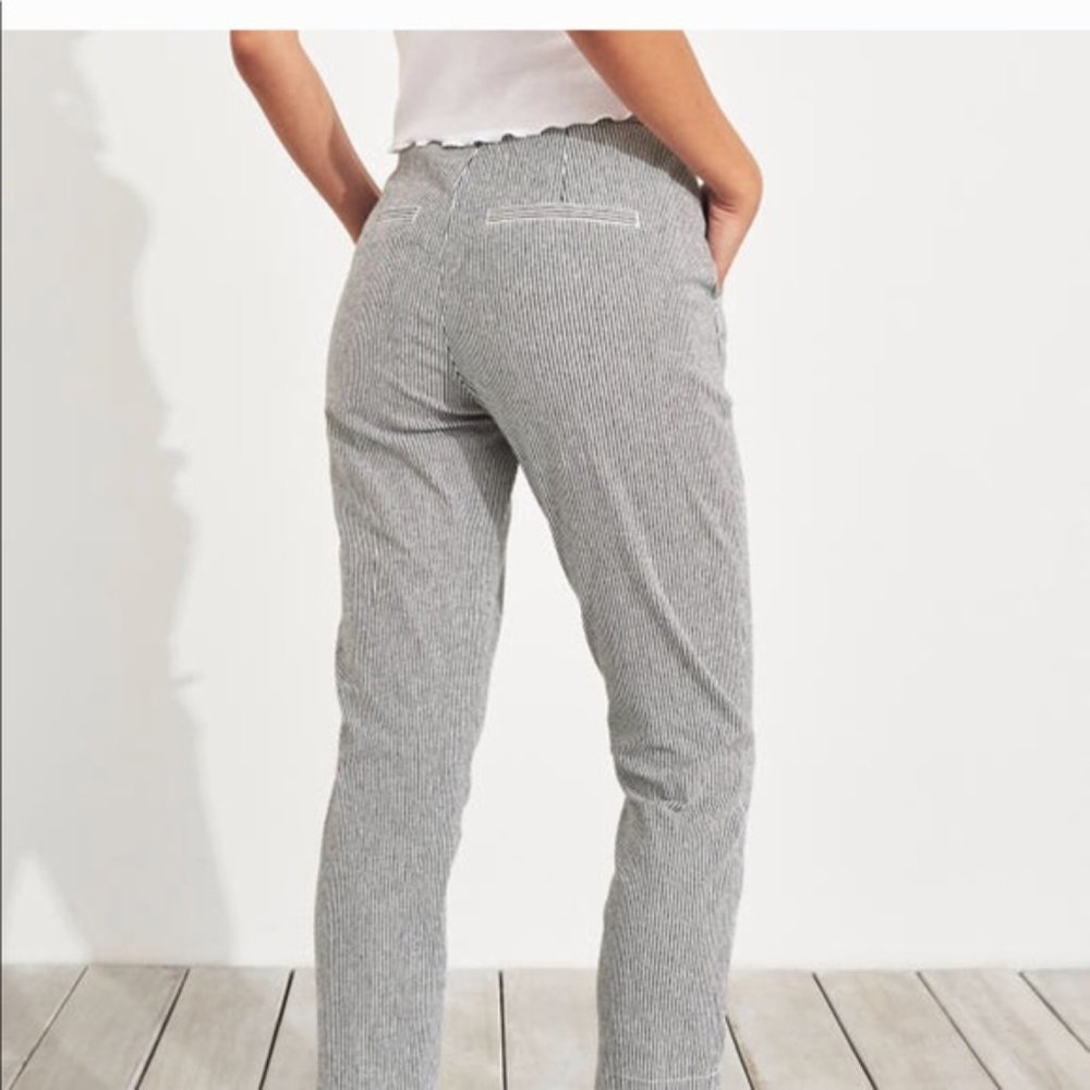 Hollister Striped Crop Pants Size XS